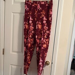 Isaac Mizrahi Burgundy Floral Trousers